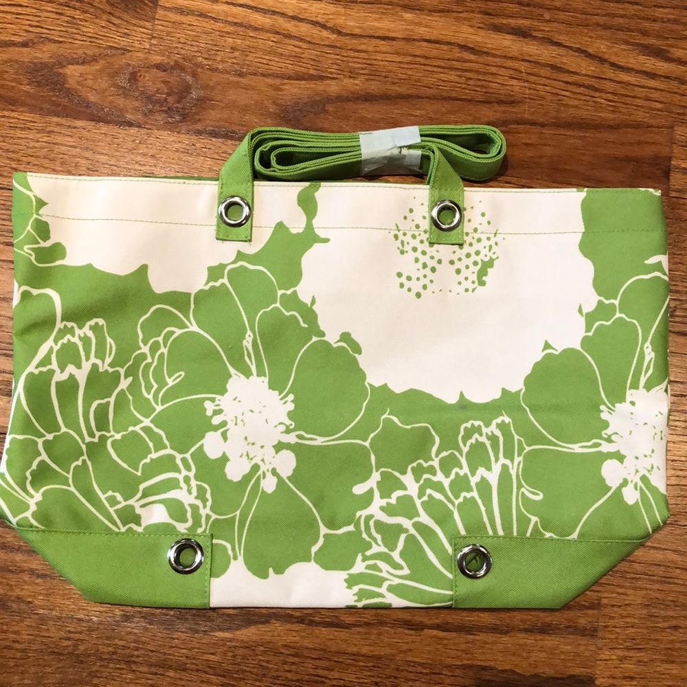 New: Large canvas bag in spring green colors